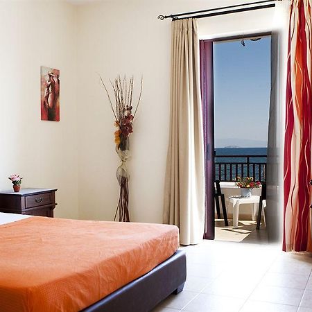 Laza Beach Inn Hotel Скала Екстер'єр фото
